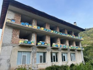 Двама служители в Гуанси задържани за предполагаемо насилие