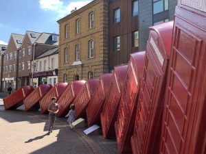 Хуманоидни роботи ще грабнат светлината на прожекторите през ’26