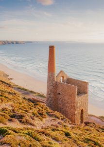 15 Prettiest And Best Areas In Cornwall to Visit! – Hand Luggage Only