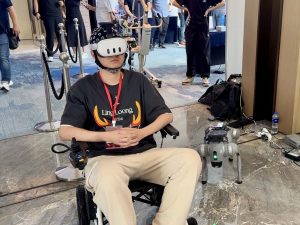 Китайските EHang и JAC създават съвместно предприятие за летящи автомобили