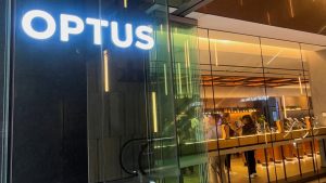 Бебе сред 3 мъртви в Австралия след отказ на мрежата на Optus удари спешни разговори