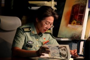 Военният лекар Ли Хуилинг отличен за тропическа медицина