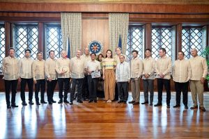 The Hollywood film ‘The Last Resort’ was shot entirely in the Philippines.