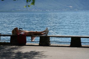 How Frequent Travelers Protect Their Belongings While Away