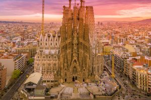 100 Incredible Things to See in Spain: Famous Landmarks, Hidden Gems, and Unforgettable Places