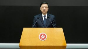 Джон Лий нарежда водено от съдия независимо разследване, за да разкрие истината зад пожара в Хонконг