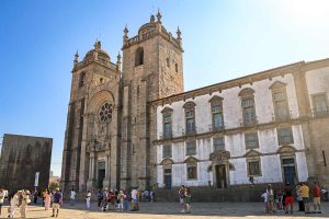 Where to start the Portuguese Camino – Lisbon, Porto, or Tui? 