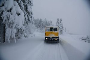 Winter Storm Paralyses Chicago’s O’Hare Airport: Over One Thousand Two Hundred and Fifty Flights Cancelled, Ground Delays Expected to Last Hours—What You Need to Know!