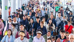 Хотелите в Хонконг и заведенията за хранене в туристическите райони съобщават за оживена търговия по време на лунната нова година