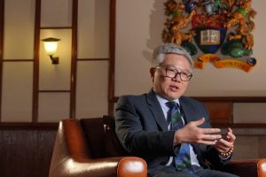 Китай и САЩ прекратяват търговските преговори в Париж; устройство за самодостатъчност на чипове: 7 акцента на SCMP