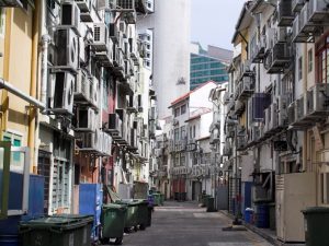 Сингапур повишава температурите на климатиците в обществените помещения, за да пести енергия на фона на кризата с горивата