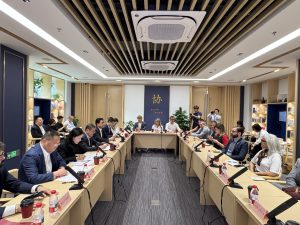 Бразилска делегация изследва управлението на Шанхай, градското развитие