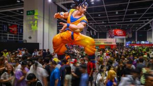 Първият Hong Kong Comic Con привлича огромни тълпи и глобални доставчици
