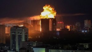Голяма руска атака срещу Киев, други украински градове уби най-малко 9, рани десетки